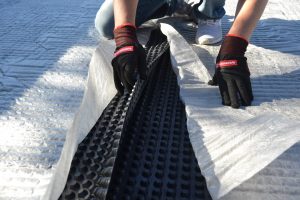 Что такое мембрана профилированная и в чем ее особенности